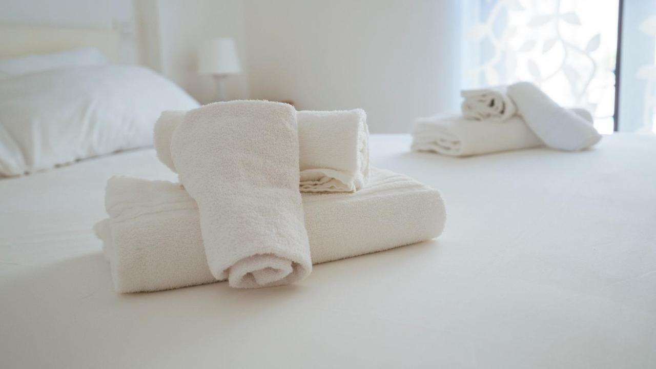 Parco Villa Fiske 2 アラッシオ エクステリア 写真
